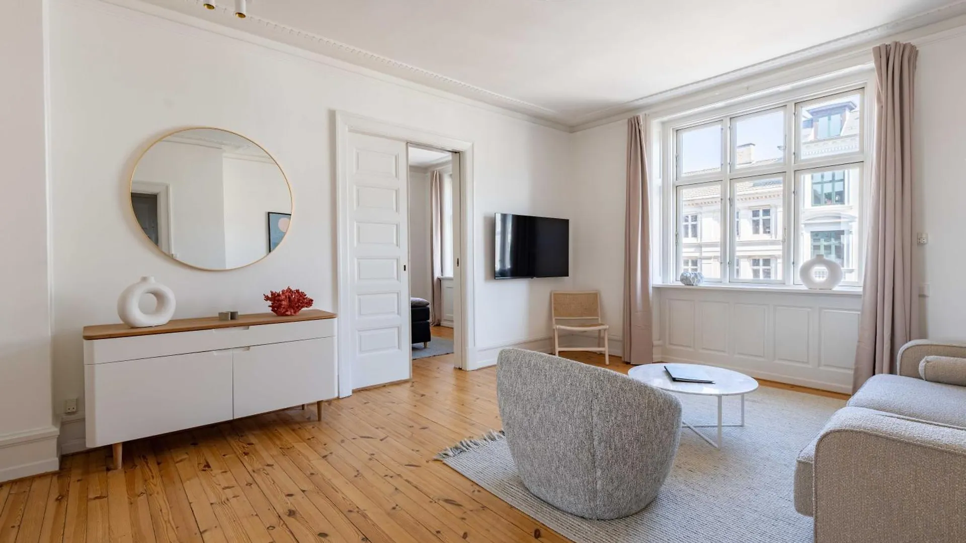 Spacious 3 Bedroom Apartment In Peaceful Area Copenhagen
